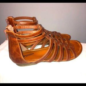 Arizona Jeans Brown Sandals/KID SIZE3